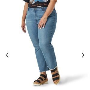 Wrangler High Rise Kick Flare Jeans, NWT